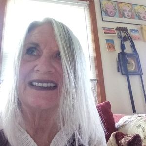 Meet your Posher, Lea